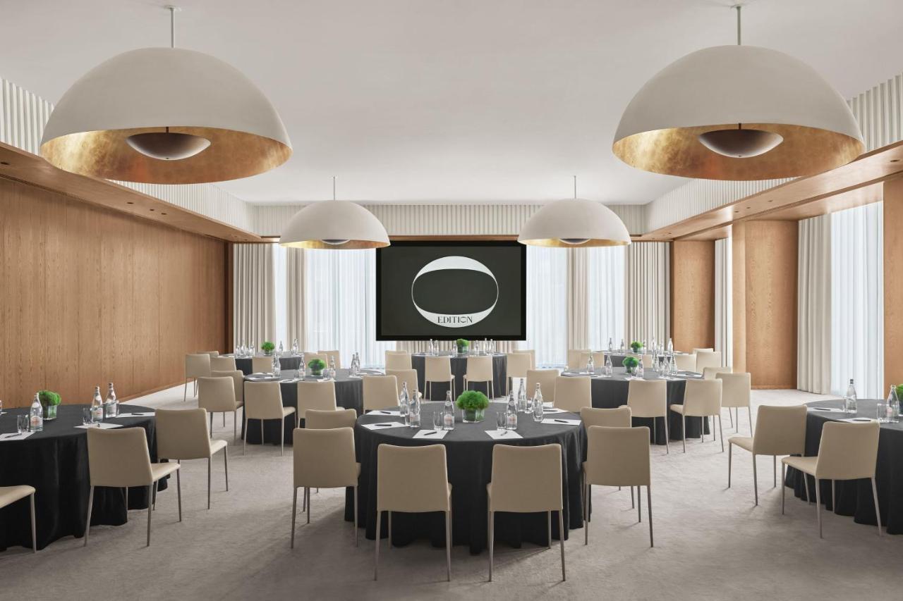 The Dubai Edition Eksteriør billede Meeting room