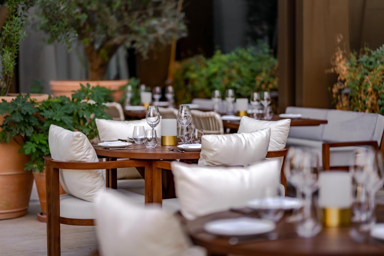 The Dubai Edition Eksteriør billede The Terrace